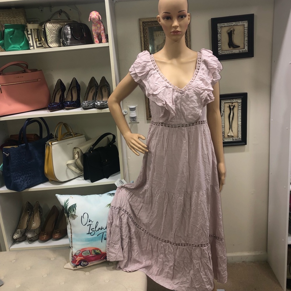 Simplee NWT! Light Purple Embroidered V-Neck Ruffle Long Dress Size M